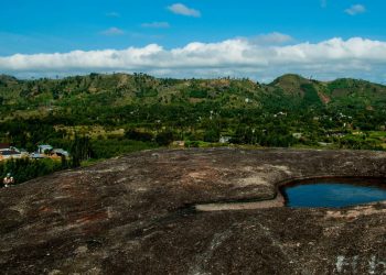 Khám phá Núi Đá Voi Mẹ