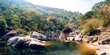 Tham quan vườn quốc gia Yok Đôn