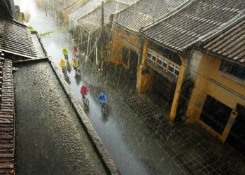 Du lịch mùa mưa lũ