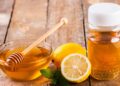 Tại sao nên uống chanh mật ong mỗi buổi sáng?