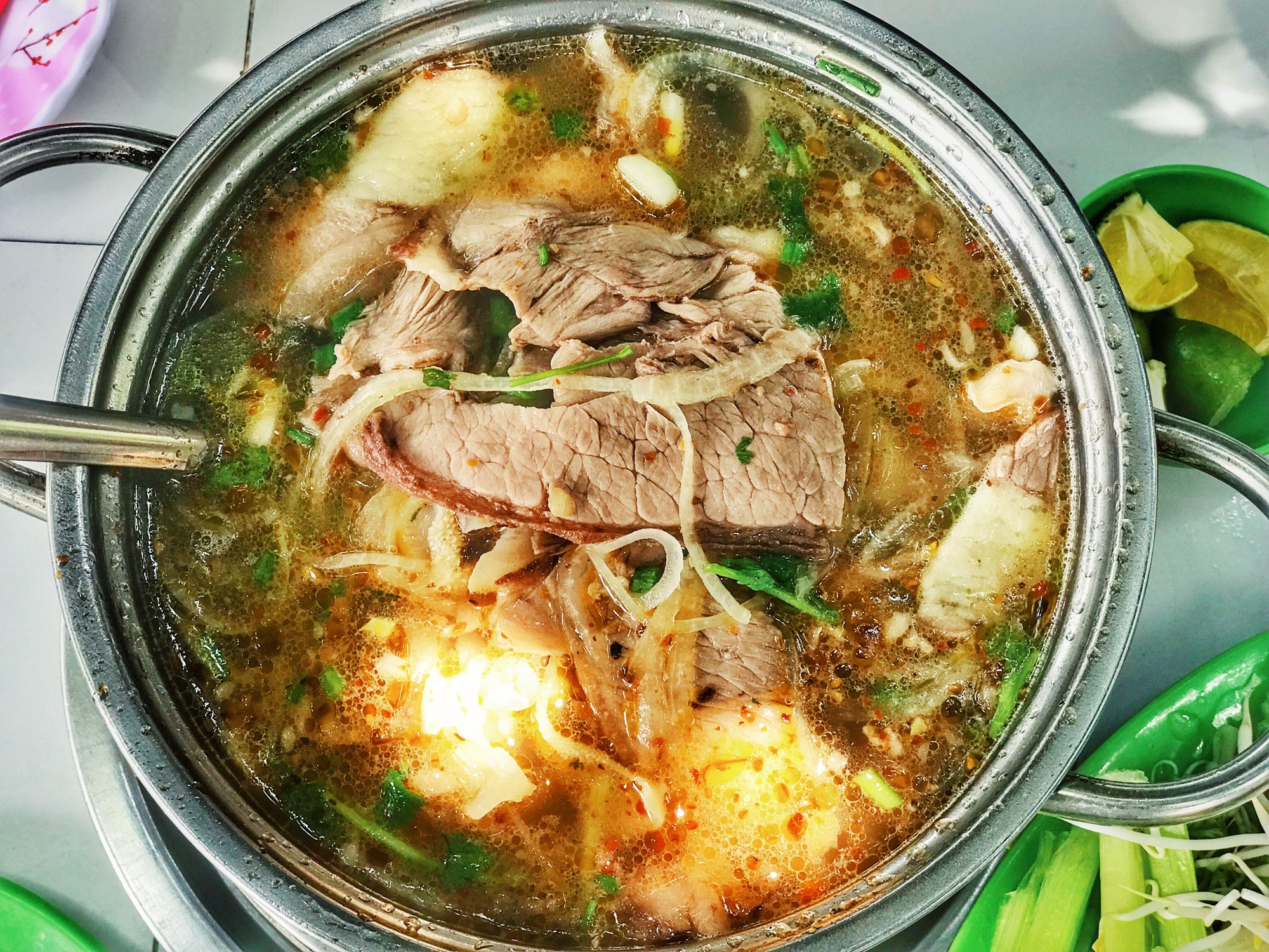 Quán Lẩu Bò 247