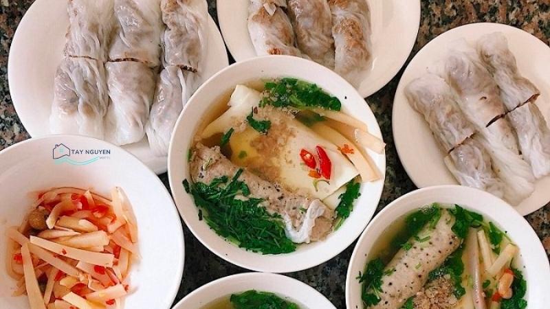 Bánh Cuốn Chả Giò