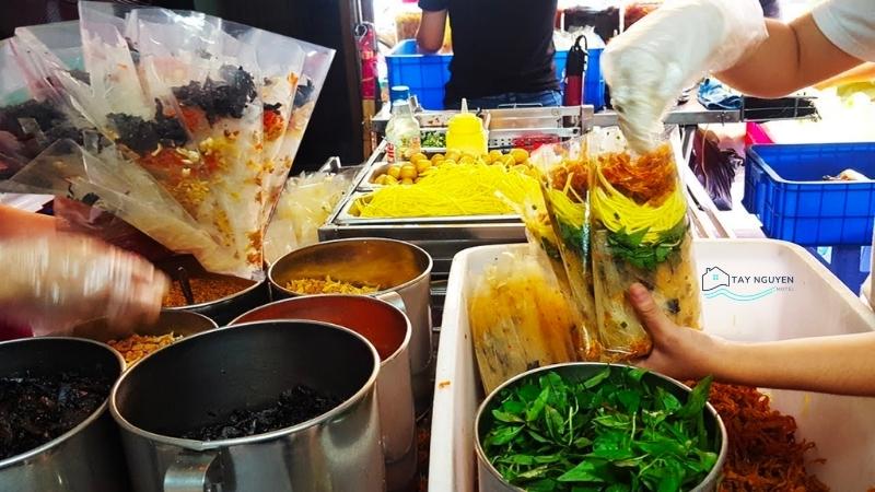 Quán Ăn Vặt Cô Dung