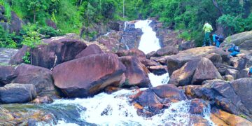 Kinh nghiệm du lịch Thác Chín Tầng Gia Lai – Vẻ đẹp hùng vĩ nơi núi rừng Gia Lai